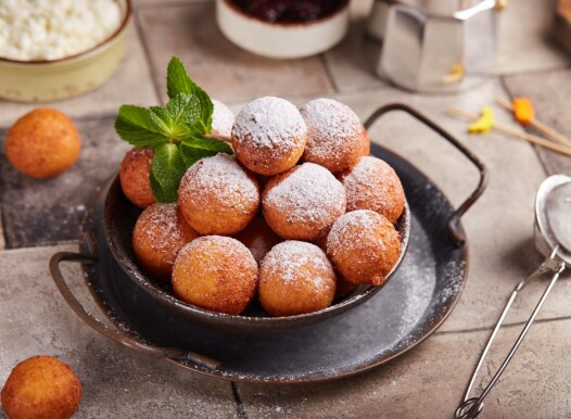 Deep,Fried,Cottage,Heese,Balls.,Freshly,Baked,Sweet,Croquettes,,Served