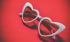 Heart,Shaped,Sunglasses,Love,Is,Blind