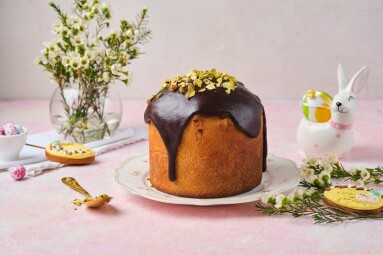 Step,By,Step,Preparation,Of,Dubai,Style,Easter,Cake,With