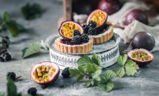 Shortcrust,Pastry,With,Passion,Fruit