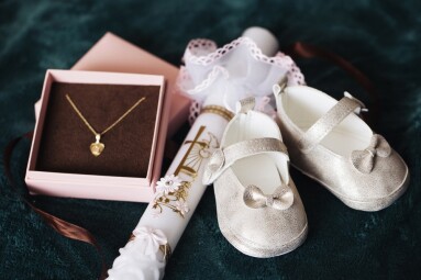 Christening,Accessories,For,Baby,Girl.,Elegant,Gold,Heart,Necklace,In