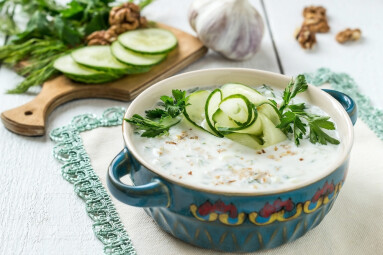 Spring,Bulgarian,Cold,Soup,Tarator,With,Yogurt,,Ingredients:,Cucumber,,Garlic,