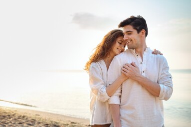 Happy,Young,Couple,Two,Friends,Family,Man,Woman,In,Casual