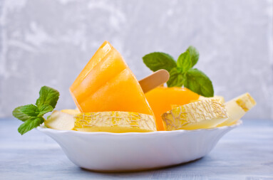 Homemade,Ice,Lolly,Of,Melon,On,A,Light,Background.,Selective