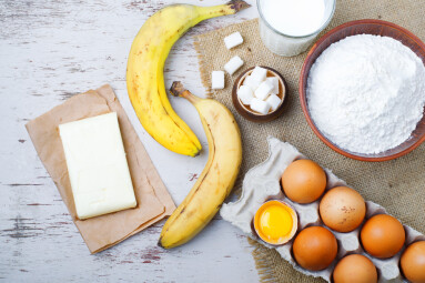The,Ingredients,For,The,Banana,Cake,Flour,Egg