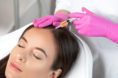 Cosmetologist,Does,Prp,Therapy,Against,Hair,Loss,And,Anti-dandruff,Of