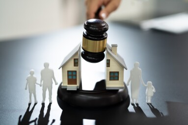 Divorce,Lawyer,Or,Attorney.,Estate,Real,Law