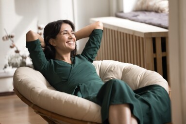 Cozy,Home,Relax.,Calm,Smiling,Millennial,Woman,Recline,In,Comfortable