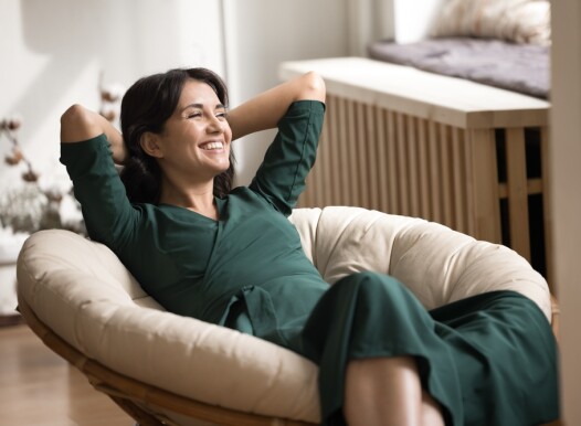 Cozy,Home,Relax.,Calm,Smiling,Millennial,Woman,Recline,In,Comfortable