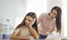 Strict,Mother,Has,Quarrel,With,Her,Teenage,Daughter,,Lecturing,Her