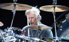 Lincoln,,Ca,-,Aug,17:,Zz,Top,Performs,At,Thunder