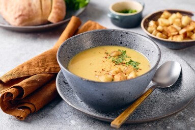 Bowl,Of,Mashed,Potato,Soup,With,A,Spoon,On,The