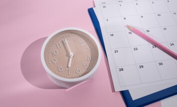 Monthly,Calendar.,Calendar,With,Date,On,Paper.,Day,Planner.,Schedule