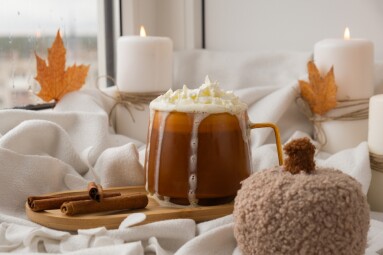 Pumpkin,Spiced,Latte,Morning,Warming,Coffee.,Fall,Drinks,For,Halloween